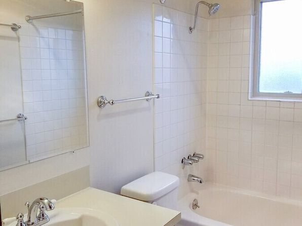 7101 6th Ave NE APT 9