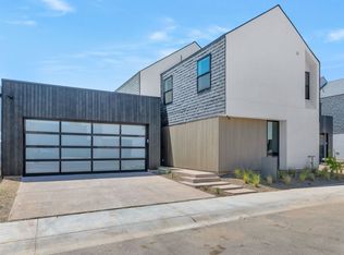 1325 E Pomelo Grove Ln, Phoenix, AZ 85014