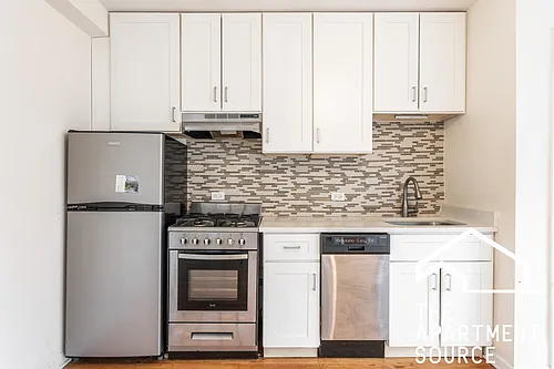 2520.5 W Leland Ave #5 Photo 1 2520.5 W Leland Ave #5 Photo 1