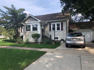 141 N Lincoln Ave, Lombard, IL, 60148