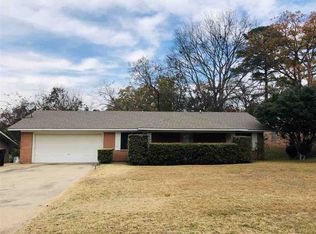 1311 Stanford St, Longview, TX 75601