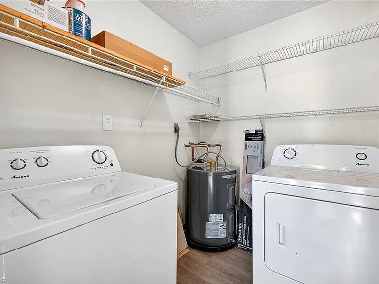 7400 College Pkwy #7C — Photo 20