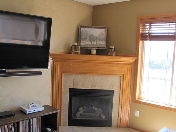 Living Room Fireplace w/ Wall-mount