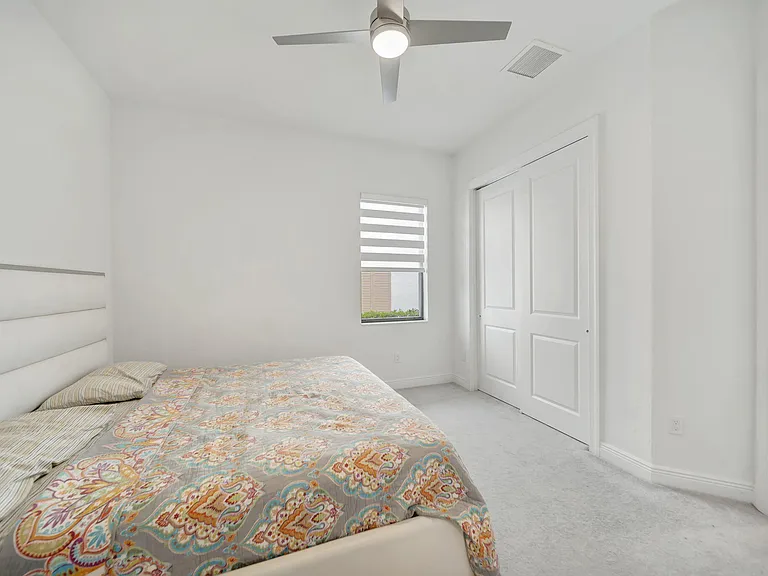 12055 Lake Trail Ln — Photo 28