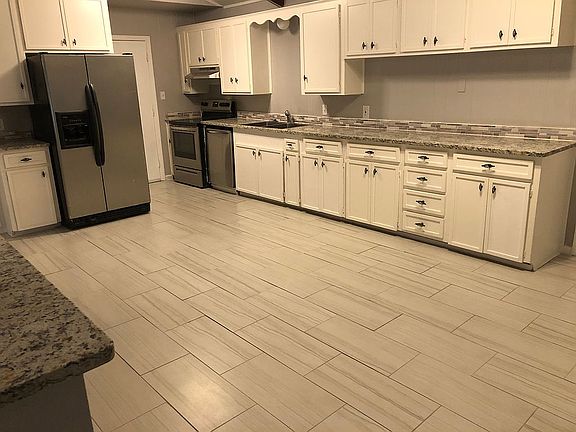 4th image of 4014 Tripoli Dr