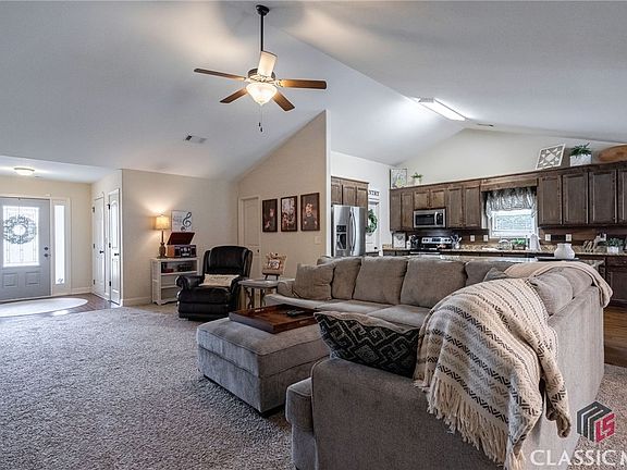 2nd image of 645 Lake Vista Drive