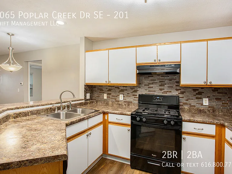 3065 Poplar Creek Dr SE #201 — Photo 8