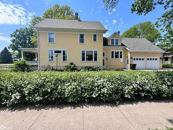 5th image of 1302 Iowa Ave