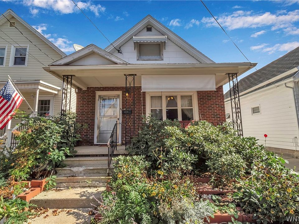 1st image of 47 Schiller St