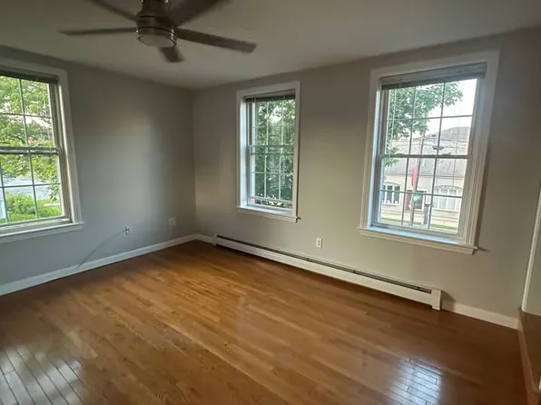 21A Chestnut St #21A, Dover, NH 03820