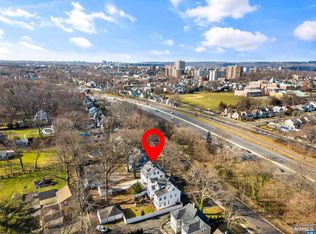 424 N Walnut St, East Orange, NJ 07017