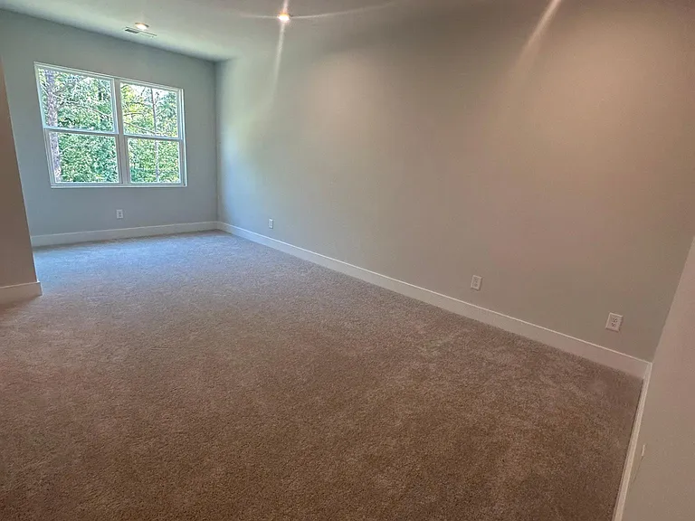 9704 Munsing Dr — Photo 12
