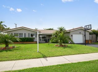 5820 NE 21st Dr, Fort Lauderdale, FL 33308