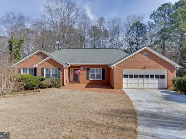 120 Timber Springs Way, Lawrenceville, GA 30043