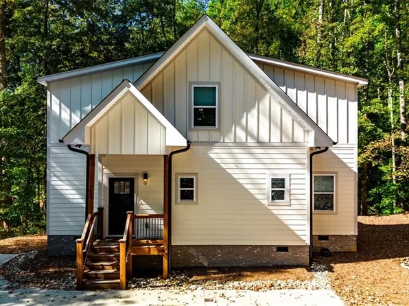 107 Fairplay Heights Rd, Fair Play, SC 29643