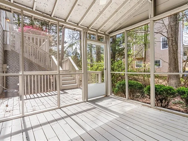 11190 Abbotts Station Dr — Photo 27