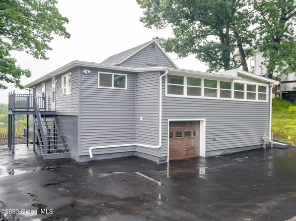 9 Alix Road, Cohoes, NY 12047
