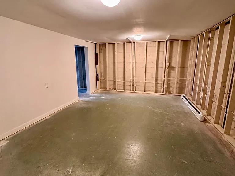 8861 Pats Ln — Photo 15