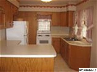 208 N 8th St, Montevideo, MN 56265