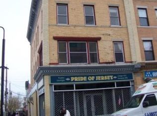 298 Martin Luther King Jr Dr, Jersey City, NJ 07305