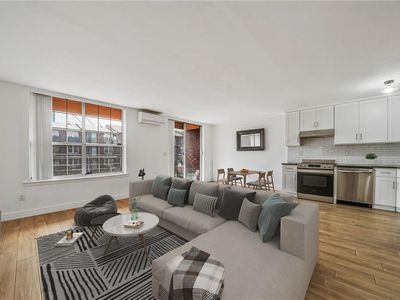 338 101st St APT 32B, Brooklyn, NY, 11209