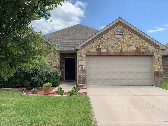 2nd image of 617 Dogwood Dr