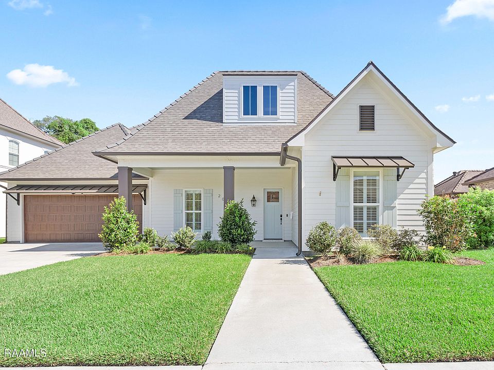 1st image of 202 Sandbar Ln