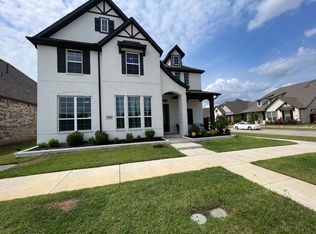 3509 Harvest Ln, Roanoke, TX 75034