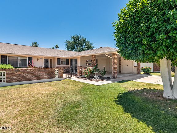 2nd image of 10843 W Cheryl Dr