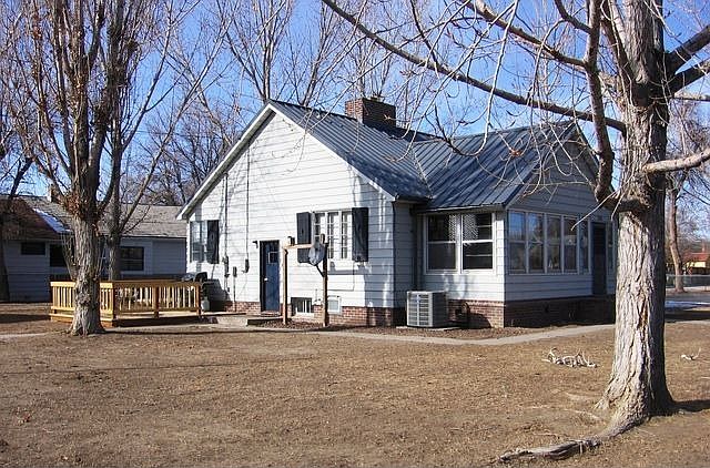 2nd image of 300 S 5th St