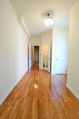 Rented by JK Dansar Corp | media 7