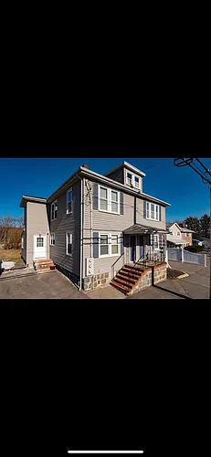 132 Milton St #134 Photo 1
