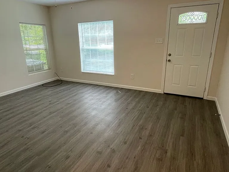 1817 Live Oak Ave — Photo 9