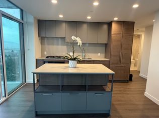 5685 Halley Ave #1409, Burnaby, BC V5H 2P9