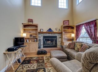 3829 S Duquesne Rd, Joplin, MO 64804