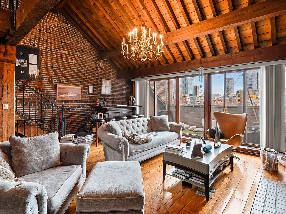 77 Fulton St #PENTHOUSE