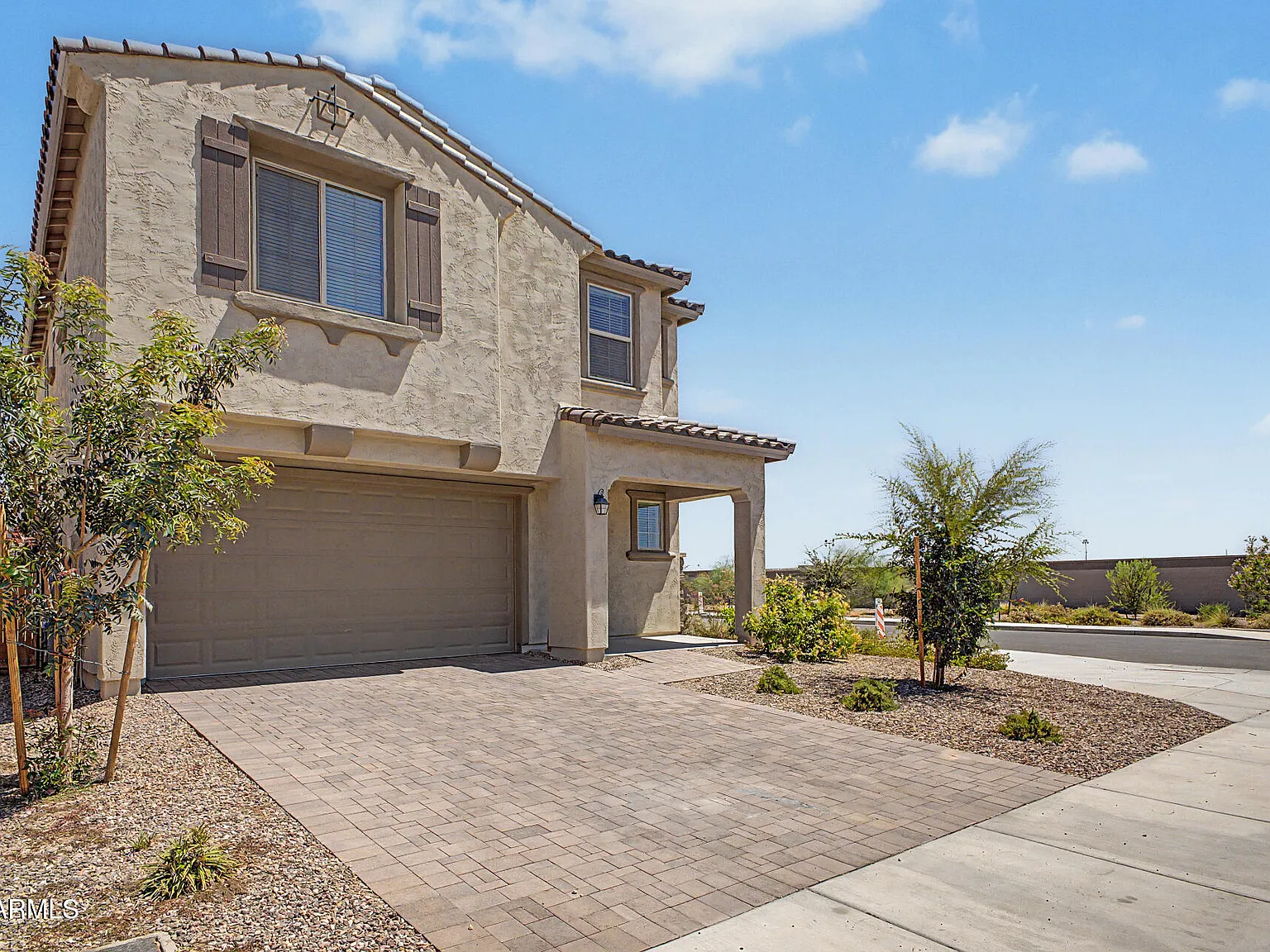 4 bed, 2.5 bath, 2492 sqft, $2,700 — Photo 4