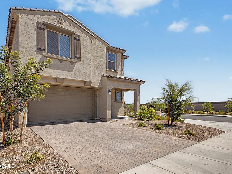 17558 W Luke Ave — Photo 4