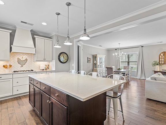 3rd image of 2998 Kelham Grove Way