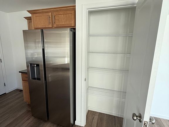 4th image of 4252 Blackburn Dr