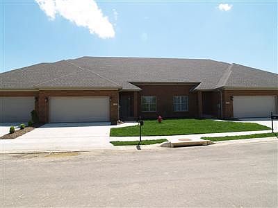 1st image of 263 Clairmont Cir