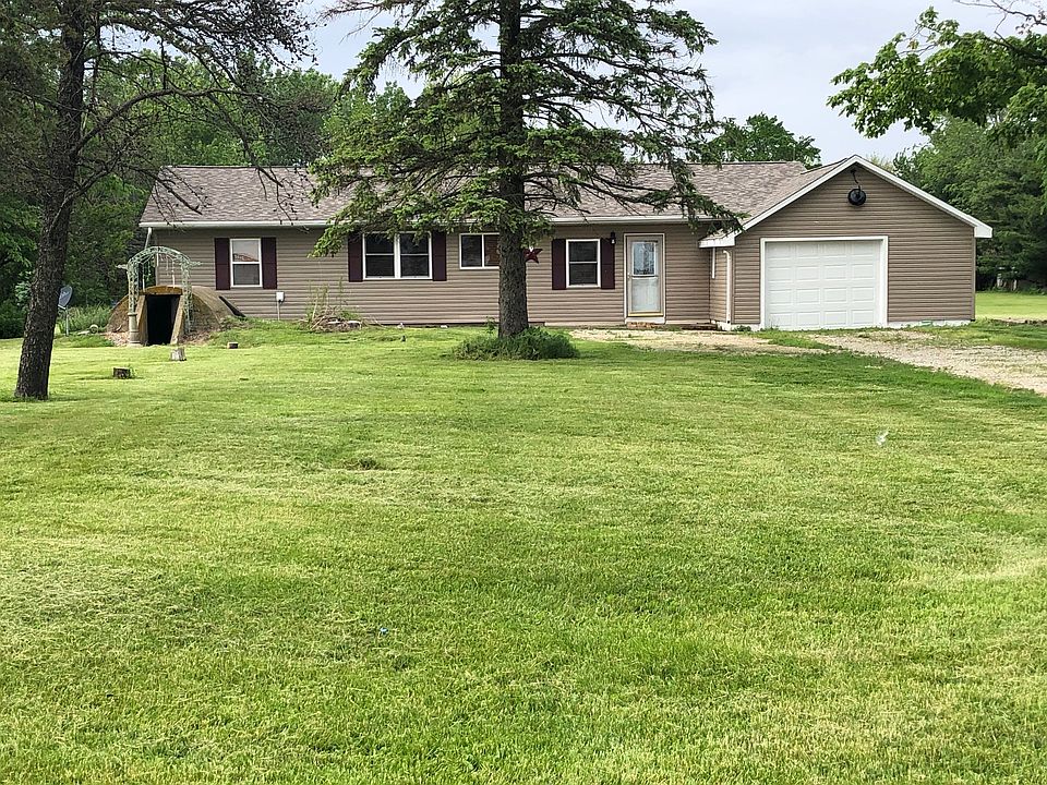 2nd image of 151 W Parkway
