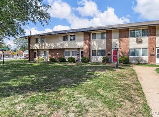 9197 Villaridge Ct, Saint Louis, MO