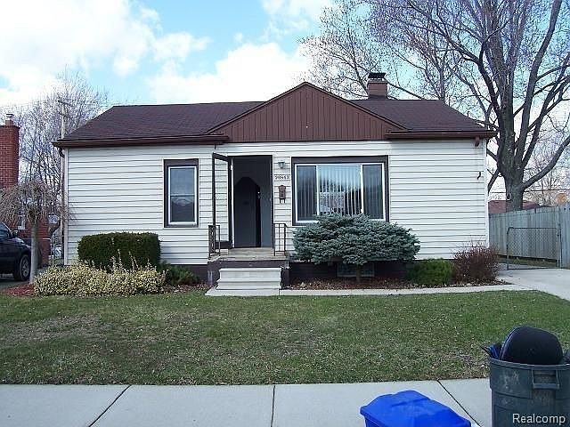 1st image of 29843 Taylor St