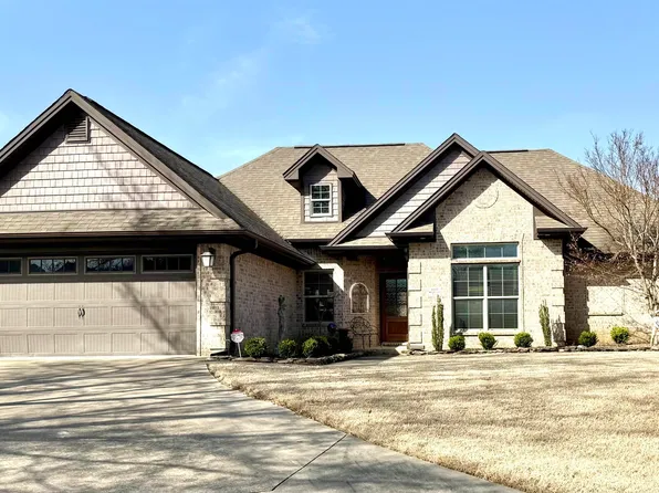 1109 Creekstone Cv, Searcy, AR 72143