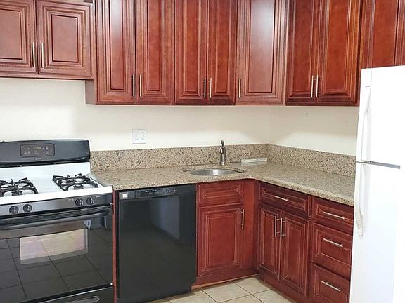 5th image of 2100 Linwood Ave APT 14Y