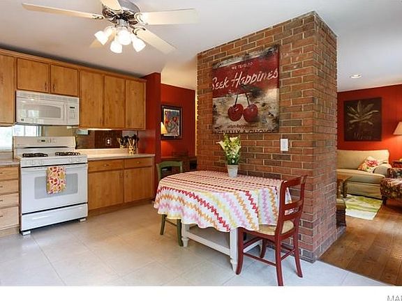 5th image of 409 Iron Lantern Dr