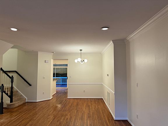 3rd image of 3002 Fallswood Glen Ct #Townhouse