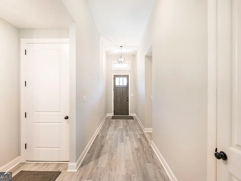 102 Copper John Ct — Photo 3