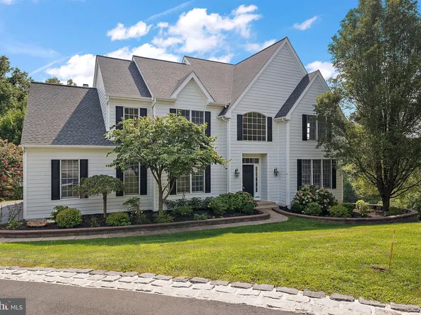 11 Devonshire Ct, Wilmington, DE 19807